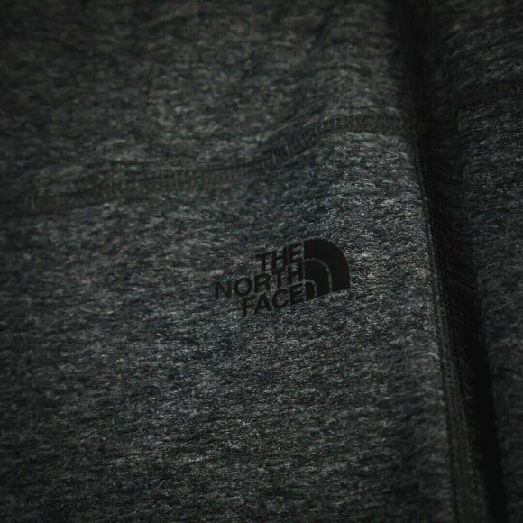 The North Face Size XL Gray Vapor Wick Straight Leg Pull On Stretch Leggings - Picture 2 of 8